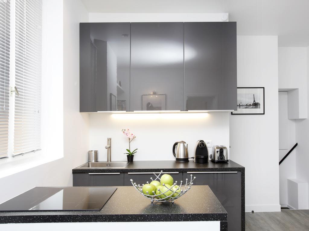 Charming 2Br-2Ba Between Le Marais & Le Louvre Paris Exterior photo