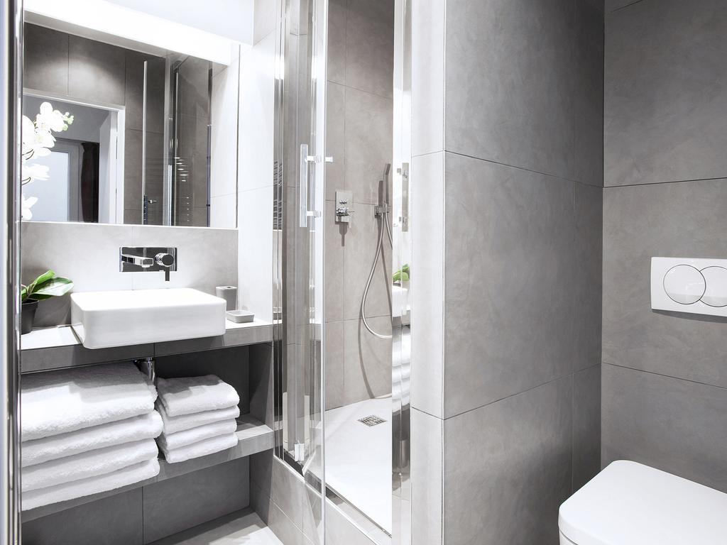 Charming 2Br-2Ba Between Le Marais & Le Louvre Paris Exterior photo